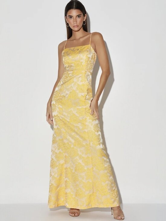 Lulus Dresses & Skirts - Lulus Bright Blooms Champagne and Yellow Floral Jacquard Maxi Dress NWT